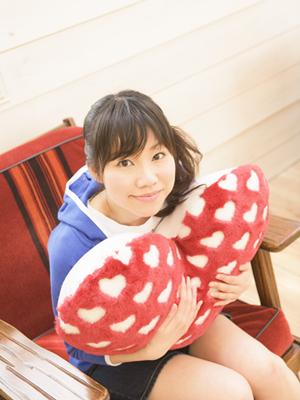 カラーストーンを使用したジュエリー