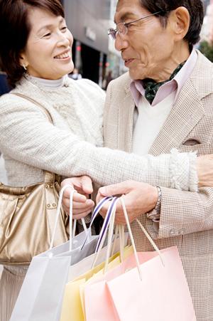 自分たちだけの結婚指輪を選ぼう